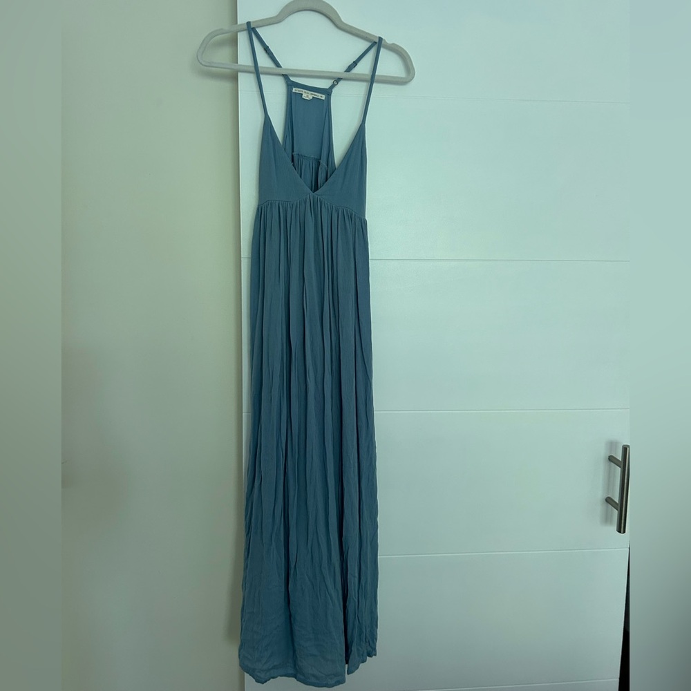 Flowy Blue Maxi Dress - Picture 3 of 8